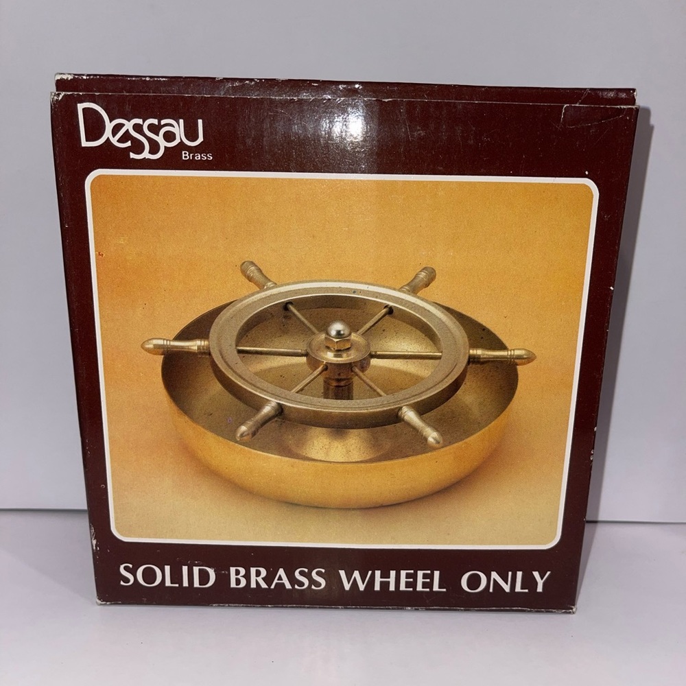 VINTAGE BRASS HELM DISH